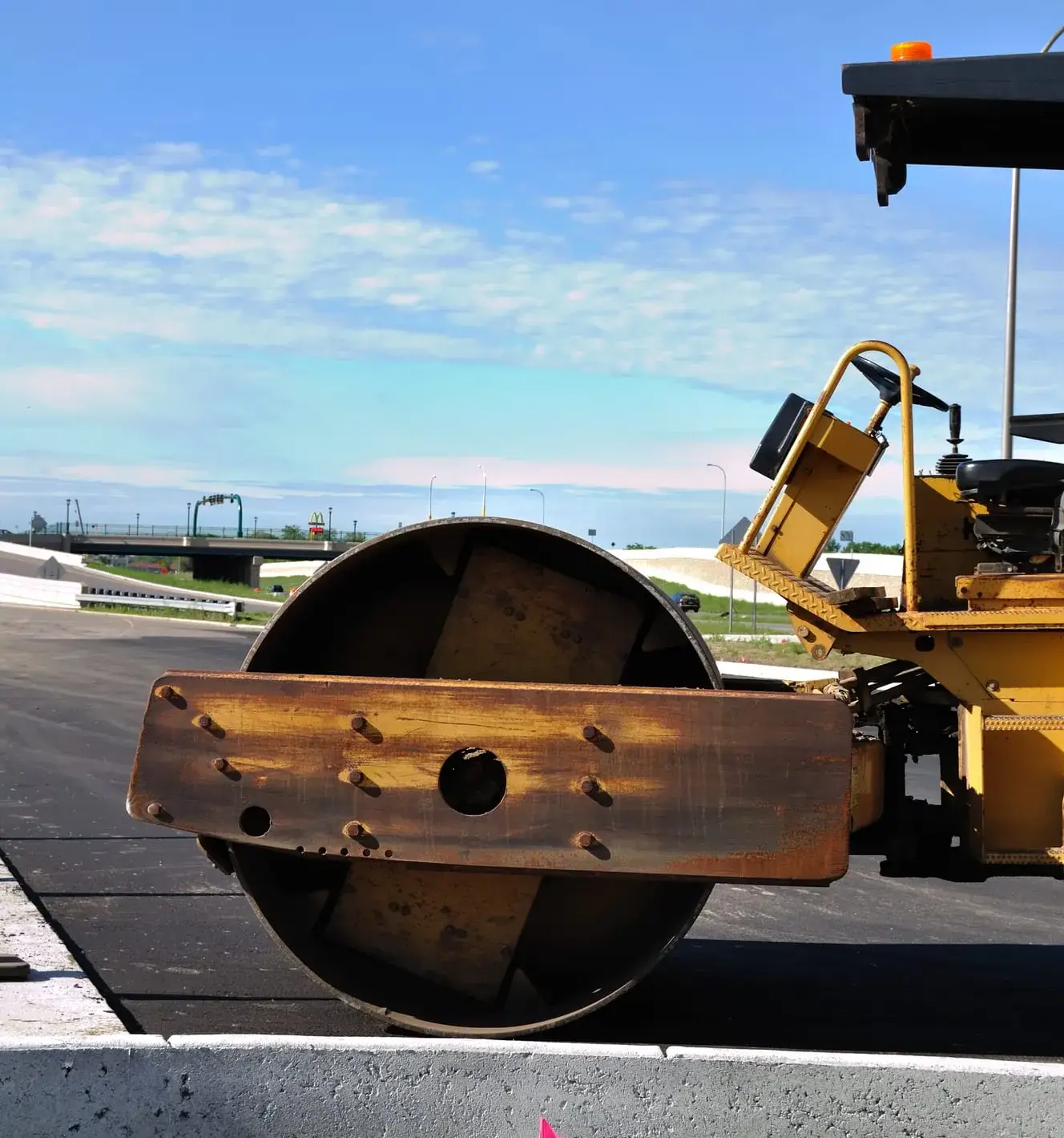 Asphalt contractor